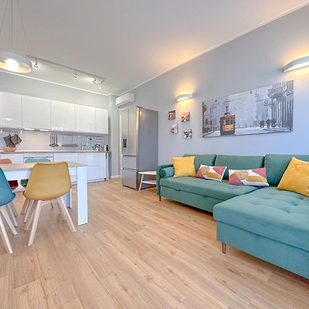Torre 24 - Luxury Naviglio Suite ميلان المظهر الخارجي الصورة